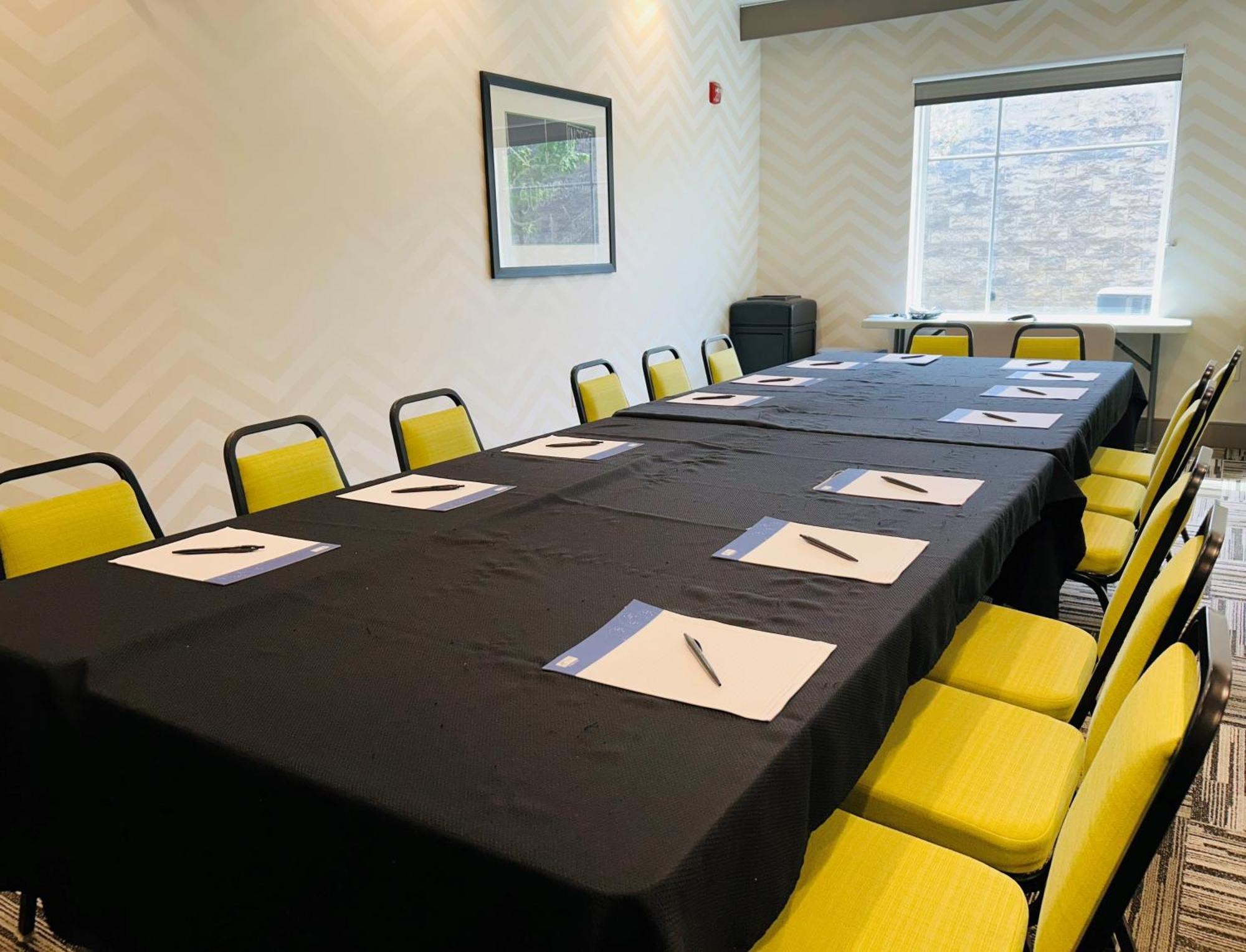 Holiday Inn Express & Suites Shippensburg By Ihg Extérieur photo